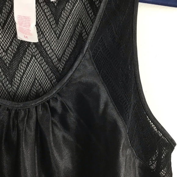 Oscar de la Renta - Picture 6 of 7